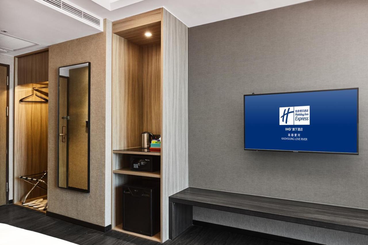 Holiday Inn Express Kaohsiung Love River By Ihg エクステリア 写真