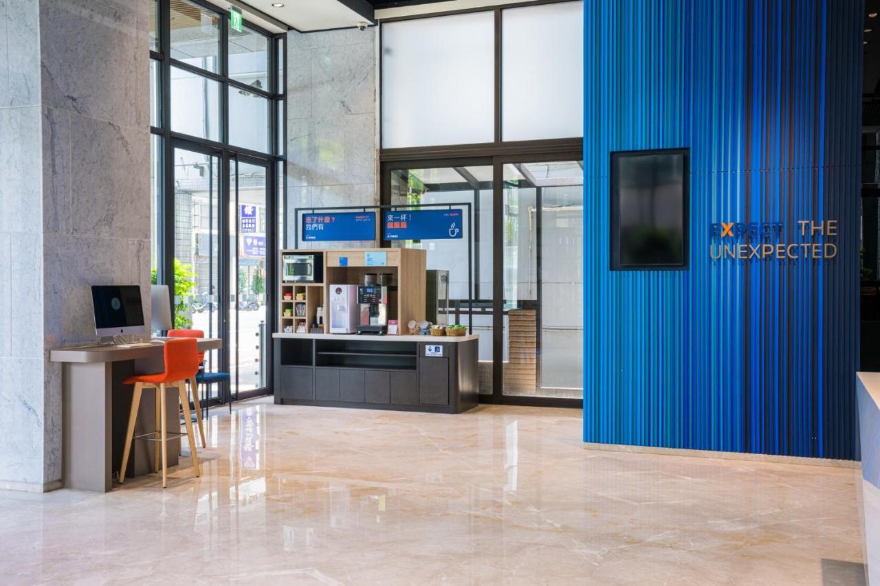 Holiday Inn Express Kaohsiung Love River By Ihg エクステリア 写真