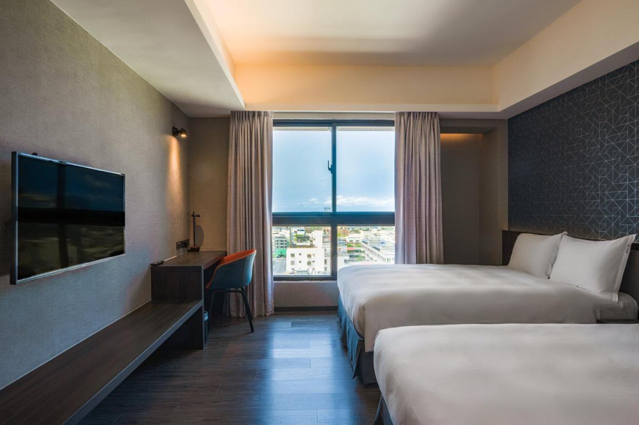 Holiday Inn Express Kaohsiung Love River By Ihg エクステリア 写真