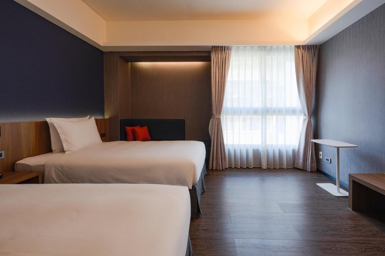 Holiday Inn Express Kaohsiung Love River By Ihg エクステリア 写真